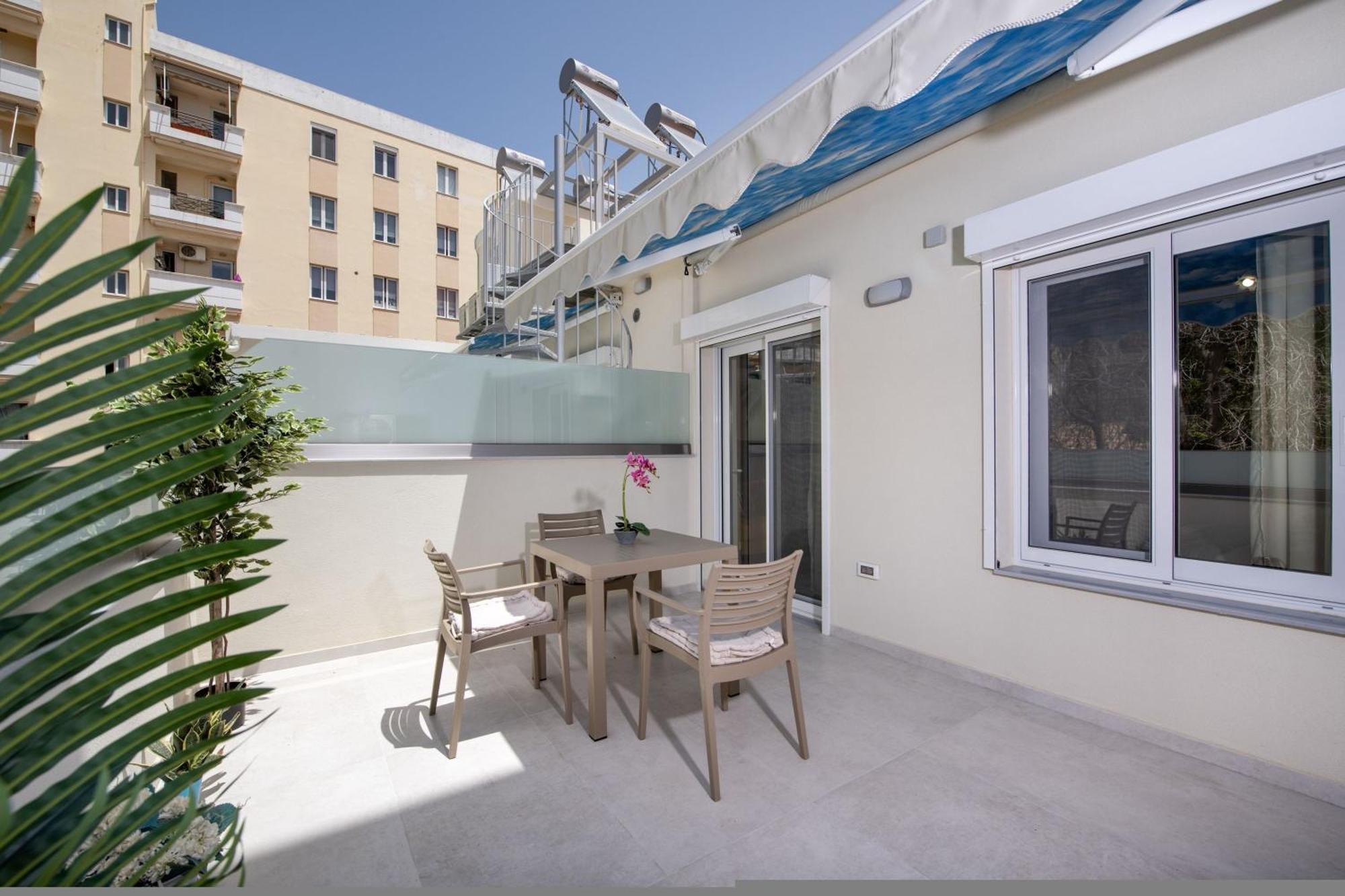 Cherry Central Luxury Suites Chania  Zewnętrze zdjęcie