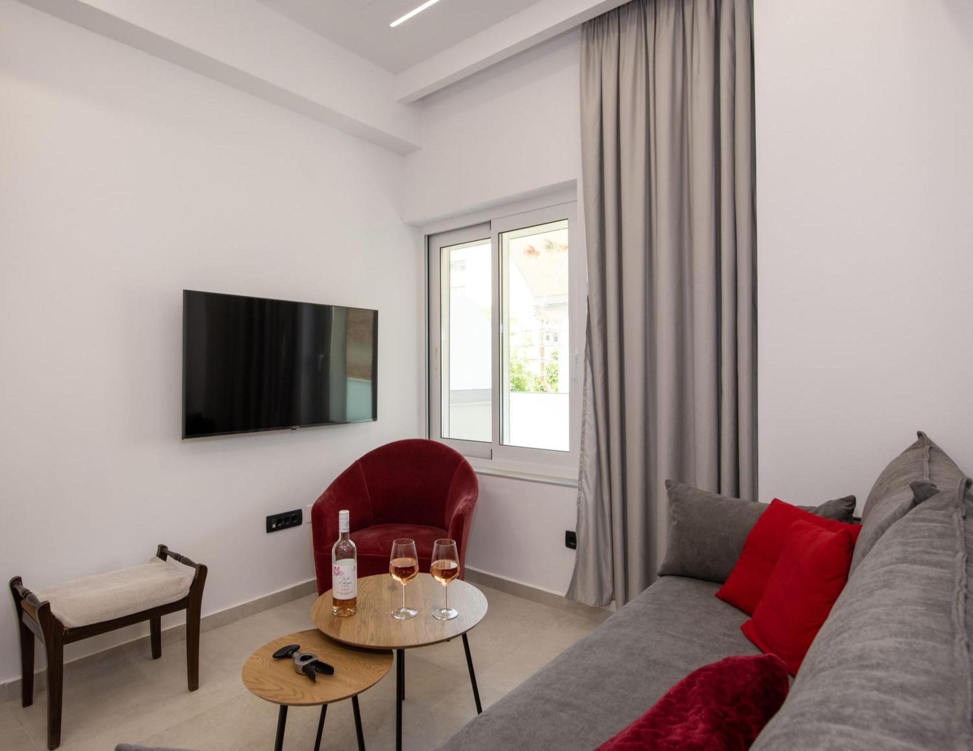 Cherry Central Luxury Suites Chania  Zewnętrze zdjęcie